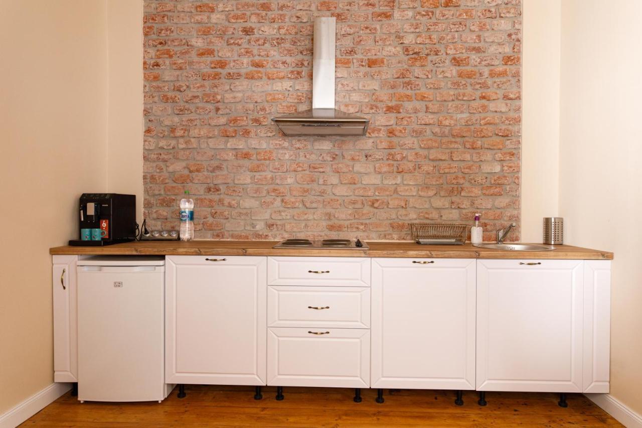 ティミショアラStylish Flat In The Heart Of Historical Centerアパートメント エクステリア 写真
